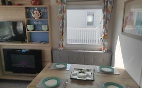 Torbay Holiday Home At The Waterside Holiday Park - With Deck And Sea View